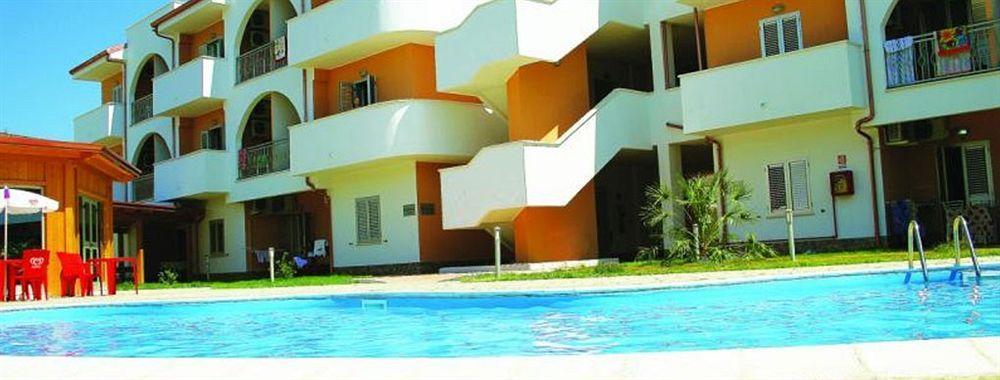 Residence Bernardo Mandatoriccio Marina Luaran gambar